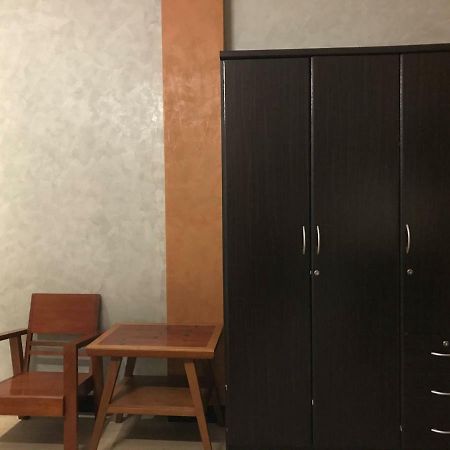 เซ็นเตอร์ พ้อยท์ พลาซ่า Hostel กรุงเทพมหานคร ภายนอก รูปภาพ
