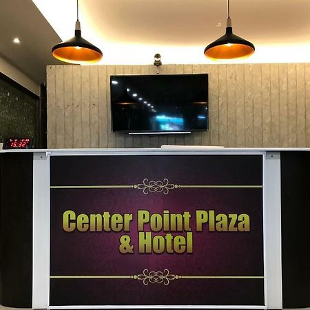 เซ็นเตอร์ พ้อยท์ พลาซ่า Hostel กรุงเทพมหานคร ภายนอก รูปภาพ