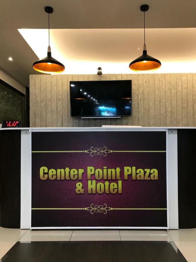 เซ็นเตอร์ พ้อยท์ พลาซ่า Hostel กรุงเทพมหานคร ภายนอก รูปภาพ