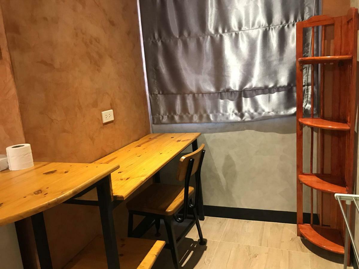เซ็นเตอร์ พ้อยท์ พลาซ่า Hostel กรุงเทพมหานคร ภายนอก รูปภาพ